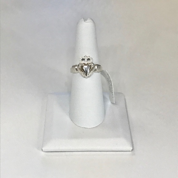 Jewelry - New Sterling Silver Claddagh Ring size 6.75